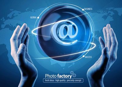 電子商務(wù)與計(jì)算機(jī)軟硬件技術(shù)咨詢的融合